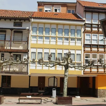 Crisol Plaza Villa Ampuero Exterior photo